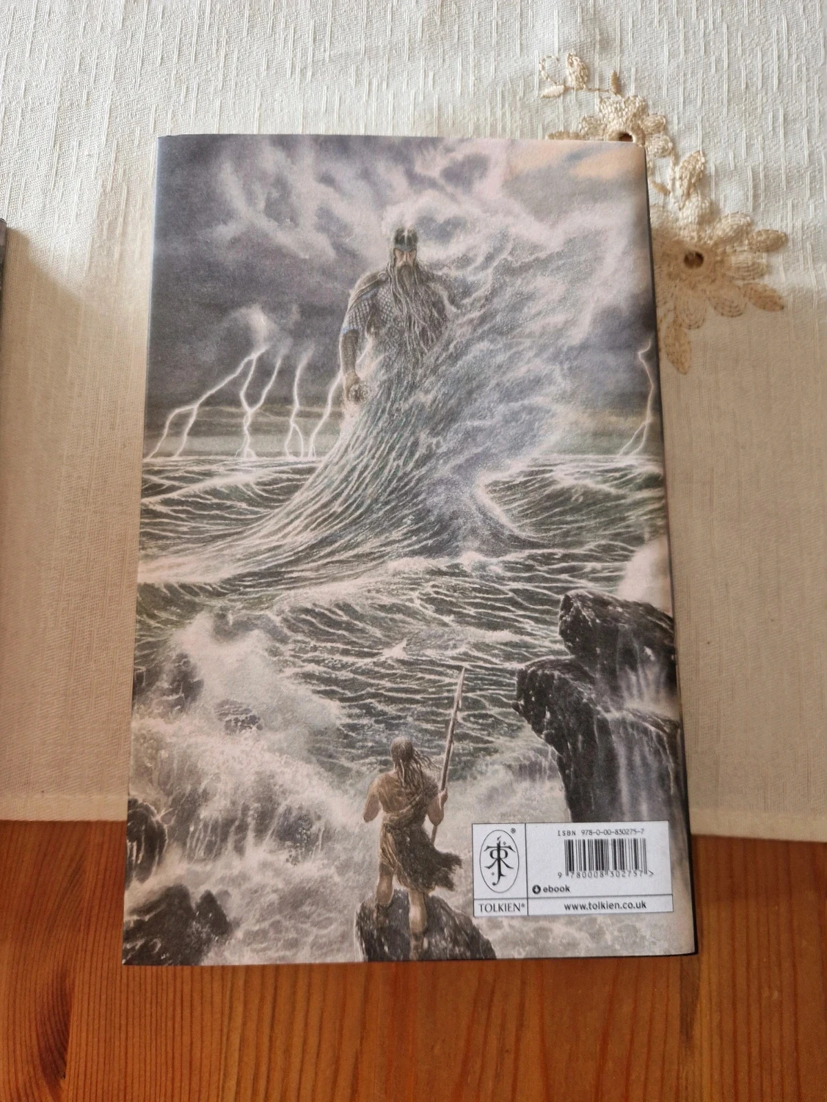 Grandes Cuentos de la Tierra Media Libros – photo 5
